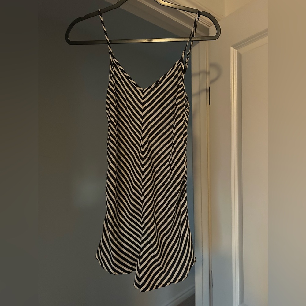 Billabong women’s romper coverup